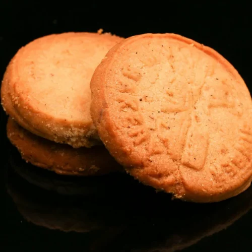 kayani-bakery-eggless-ginger-biscuits-order-the-original-pune-classic